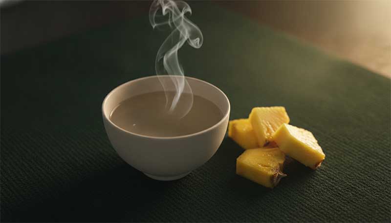 Visual representation of bromelain's traditional use for sinus and respiratory comfort